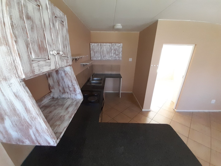1 Bedroom Property for Sale in Van Der Hoff Park North West